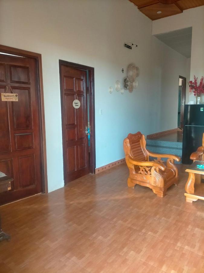 Ly'S Homestay Gia Nghĩa Exterior foto